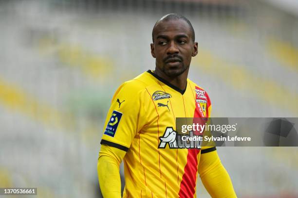 Gael Kakuta of RC Lens during the Ligue 1 Uber Eats match between Lens and Bordeaux at Stade Bollaert-Delelis on February 13, 2022 in Lens, France.