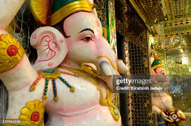 adorable idol of hindu lord - ganesha - kiratsinh jadeja stock-fotos und bilder