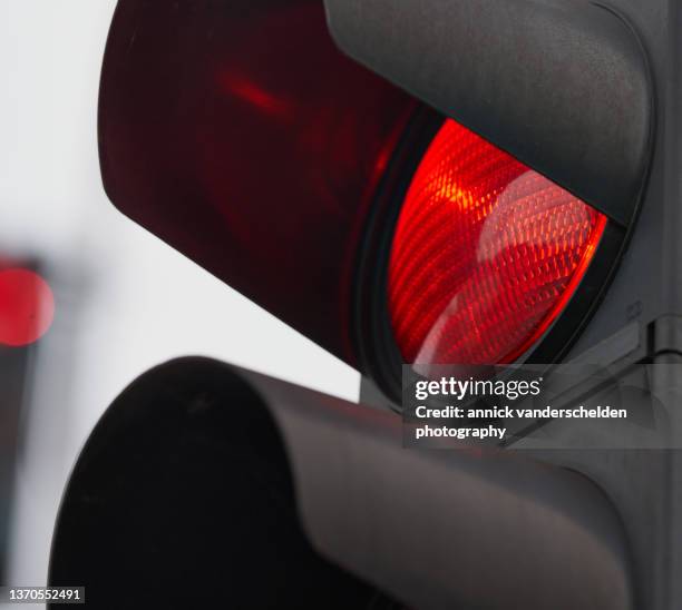 traffic lights - traffic violation stock-fotos und bilder