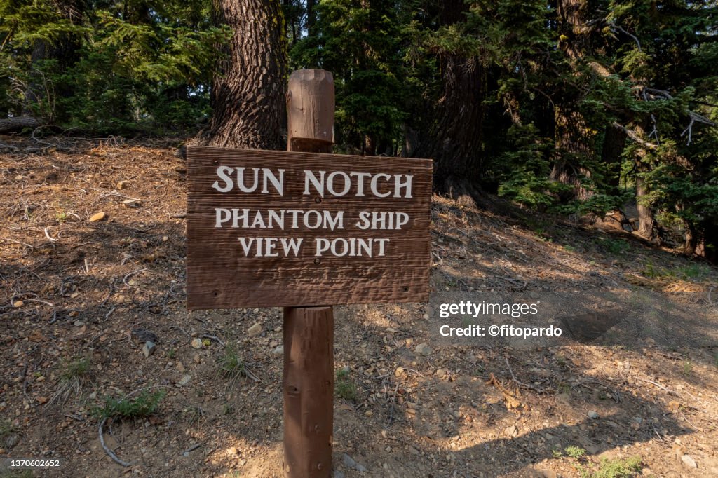 Phantom Ship view point sign