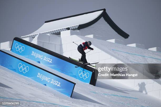 Katie Summerhayes of Team Great Britain performs a trick during the Women's Freestyle Skiing Freeski Slopestyle Final on Day 11 of the Beijing 2022...