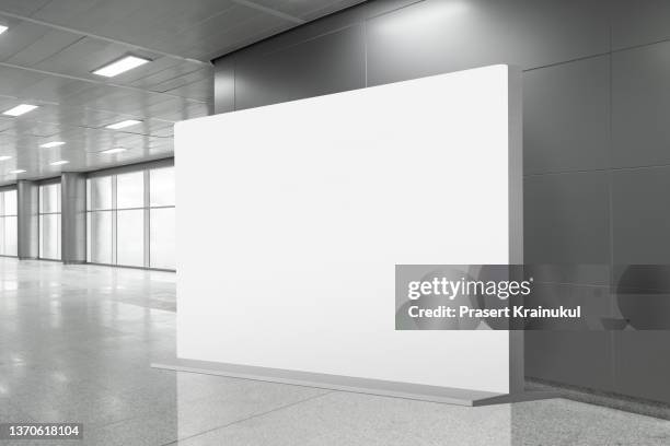 mock up and blank white screen billboard in the modern building - quiosque - fotografias e filmes do acervo