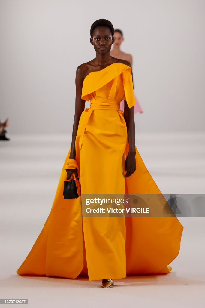 Carolina Herrera - Runway - Fall/Winter 2022-2023 New York Fashion Week