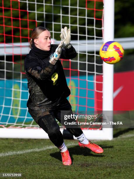 Hannah Roe England Hannah Rockcliffe Photos and Premium High Res Pictures - Getty Images