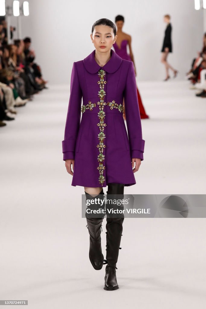 Carolina Herrera - Runway - Fall/Winter 2022-2023 New York Fashion Week