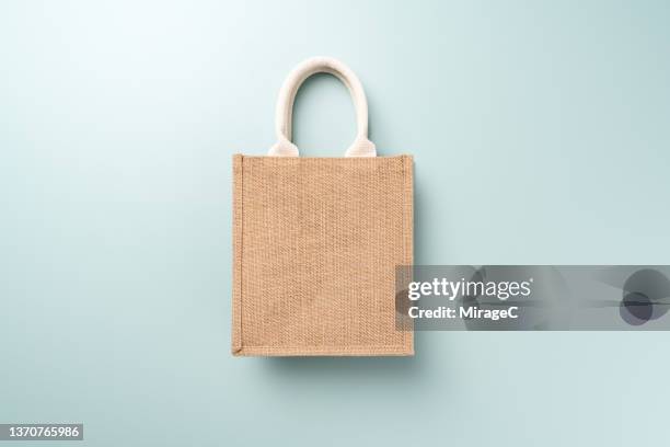 reusable brown jute shopping bag - reusable bag stock pictures, royalty-free photos & images