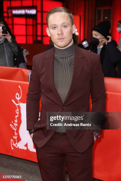 Joe Col Joe Cole Actor Photos and Premium High Res Pictures - Getty Images