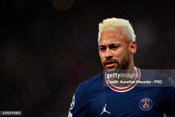 Neymar Jr of Paris Saint-Germain looks on during the UEFA Champions League Round Of Sixteen Leg One match between Paris Saint-Germain and Real Madrid...