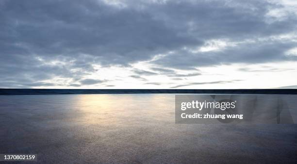 road - asfalto foto e immagini stock