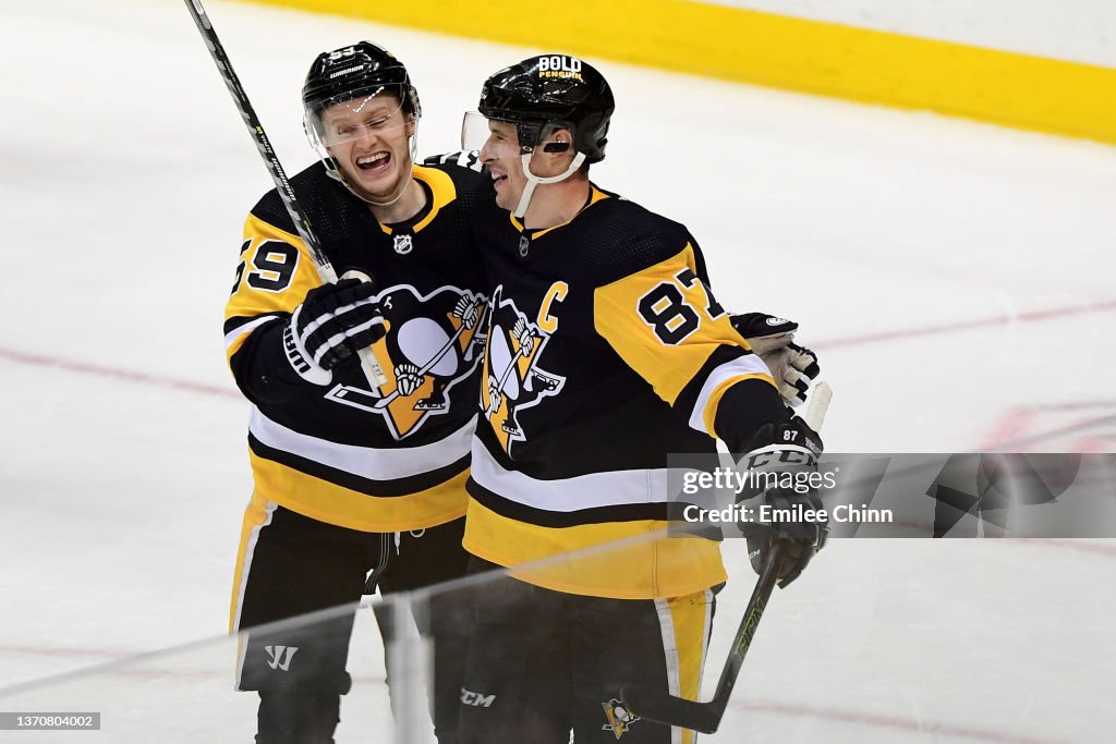 Philadelphia Flyers v Pittsburgh Penguins