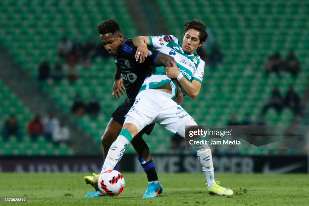 Santos Laguna v Montreal - CONCACAF Champions League 2022