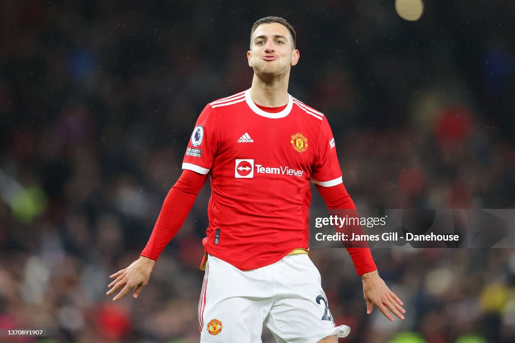 Manchester United v Brighton & Hove Albion - Premier League