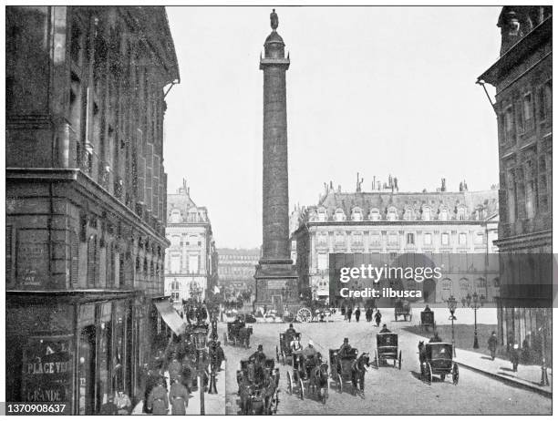 ilustraciones, imágenes clip art, dibujos animados e iconos de stock de fotografías de viajes antiguas de parís y francia: place vendome - plaza vendome