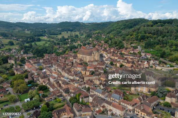 aerial view of a typical village called saint-cyprien, dordogne, france - sarlat stock pictures, royalty-free photos & images