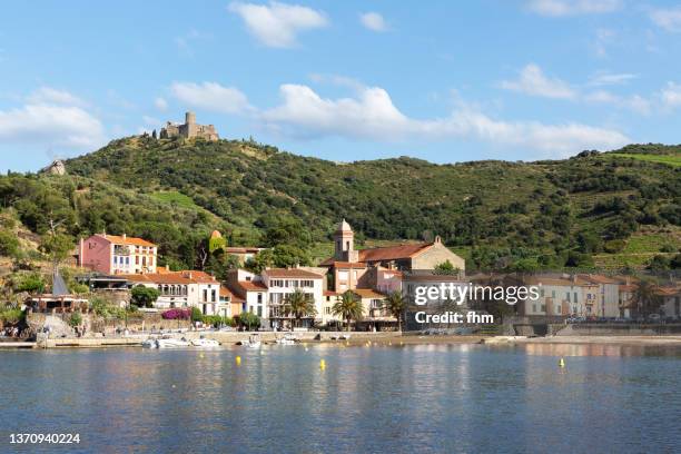 collioure (languedoc-roussillon, france) - languedoc rousillon stock-fotos und bilder