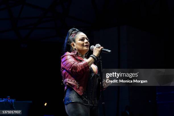 Lisa Roddy Singer Bernadette (Singer) Photos and Premium High Res Pictures - Getty Images