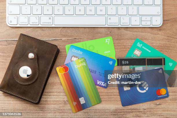 financial technology - apple credit card stock pictures, royalty-free photos & images