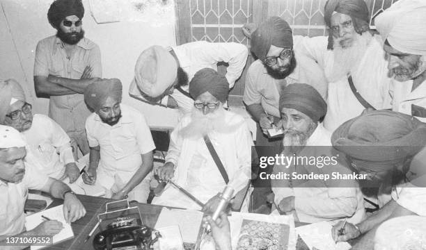 Bhai Joginder Singh, father of slain militant leader Jarnail Singh Bhindrawale during a press conference in Golden Temple complex, Amritsar after...