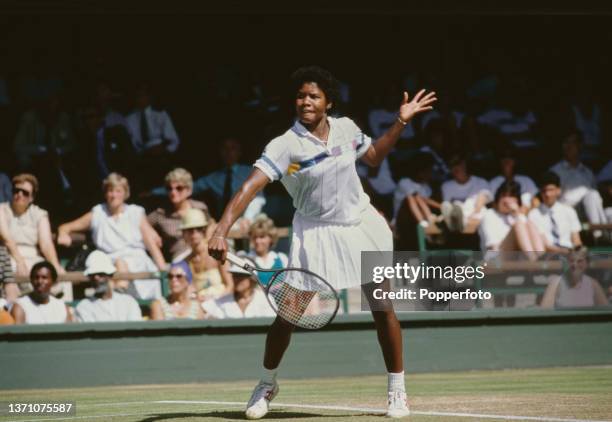 Lori McNeil of the USA in action during a women's singles match at the Wimbledon Lawn Tennis Championships in London, circa July 1986. McNeil was...