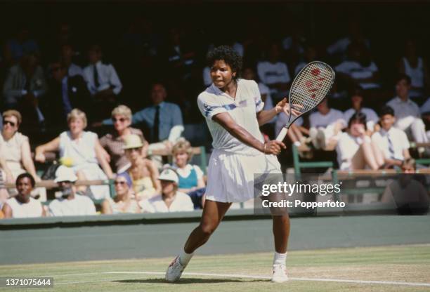 Lori McNeil of the USA in action during a women's singles match at the Wimbledon Lawn Tennis Championships in London, circa July 1986. McNeil was...