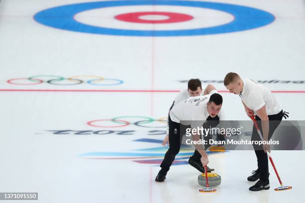 Hammy McMillan and Bobby Lammie of Team Great Britain compete against Team United States during the Men’s Semifinal on Day 13 of the Beijing 2022...