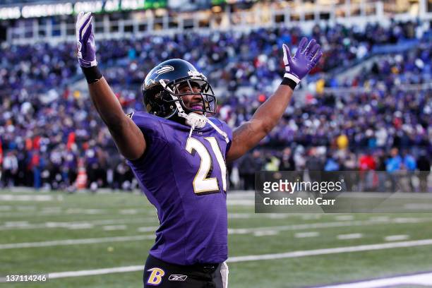Lardarius Webb of the Baltimore Ravens celebrates after a pass was interecepted by teammate Ed Reed during the fourth quarter of the AFC Divisional...