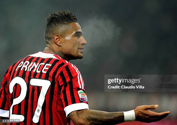 Kevin Prince Boateng of AC Milan gestures during the Serie A match between AC Milan and FC Internazionale Milano at Stadio Giuseppe Meazza on January...
