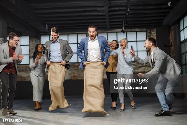 Sack Rise 195 Adult Sack Race Stock Photos, High-Res Pictures, and Images - Getty ...