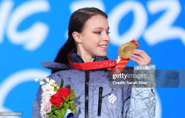 Gold medallist Anna Shcherbakova of Team ROC poses with their medal during the Women Single Skating Medal Ceremony on Day 14 of the Beijing 2022...