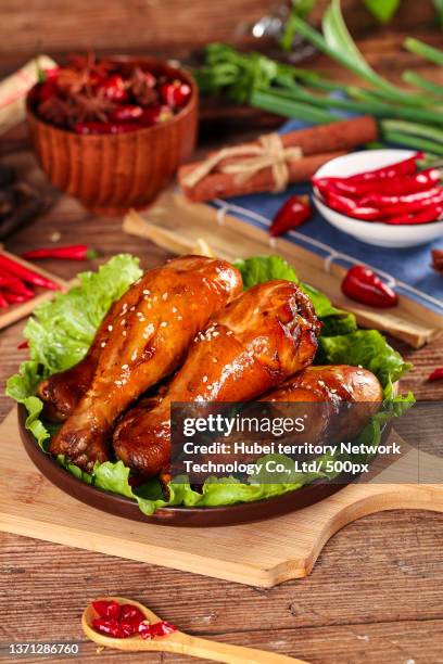 Chinese Braised Chicken Photos and Premium High Res Pictures - Getty Images