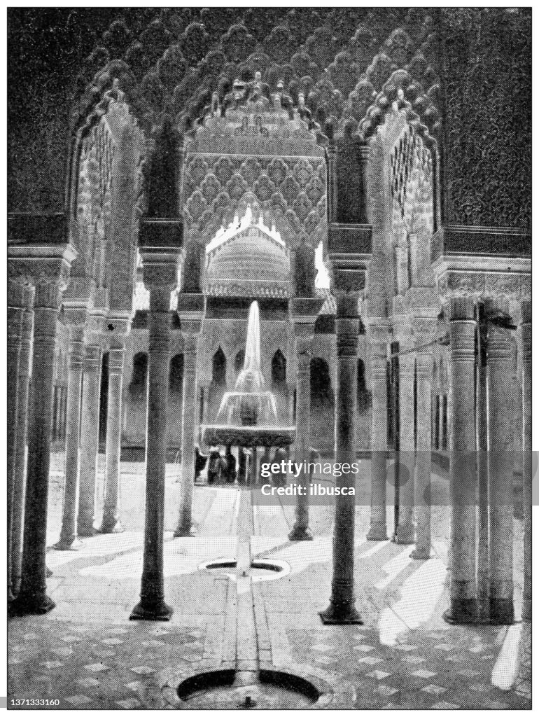Fotografias antigas de viagem da Espanha: Alhambra court of the lions