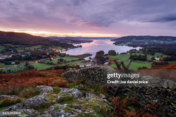 lake windermere, sunrise, lake district, cumbria, england - lake windermere stock-fotos und bilder