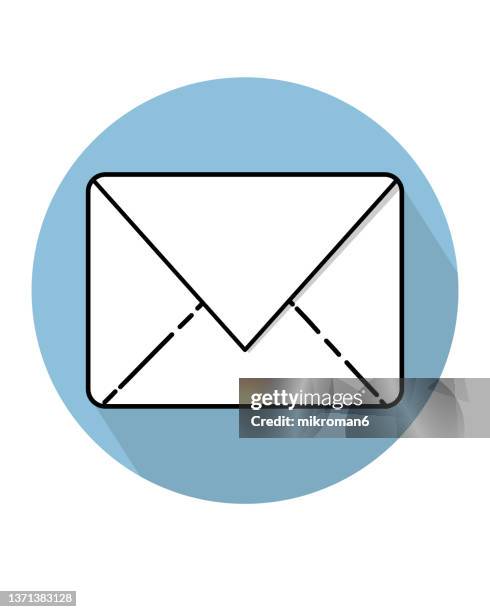 illustration of an envelope icon with nothing on it - newsletter stock-fotos und bilder