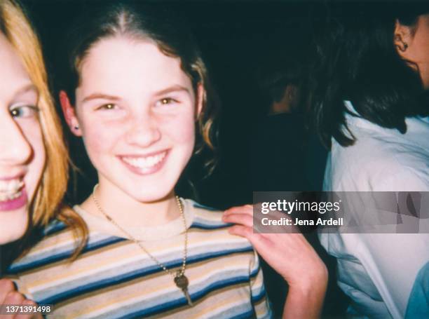 vintage 1990s teen selfie, happy 90s friends, vintage teenagers - 90s teens stock pictures, royalty-free photos & images