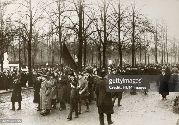 Disturbances in Berlin, Germany. Anti-Spartacans of German Democratic Party, passing through Bellevue Street ca. 1919