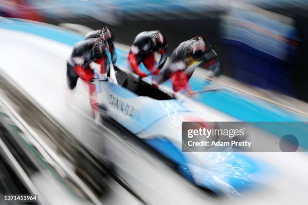 Chriatopher Spring 405 Mike Evelyn Photos & High Res Pictures - Getty Images