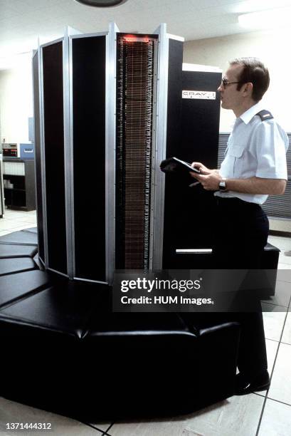 100 Cray Computer Stock Photos, High-Res Pictures, and Images - Getty ...