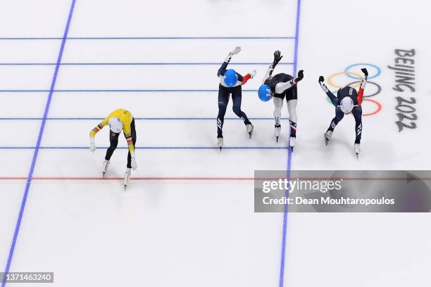 Bart Swings of Team Belgium crosses the finish line to win the Gold medal ahead of Jae Won Chung of Team South Korea, Seung Hoon Lee of Team South...