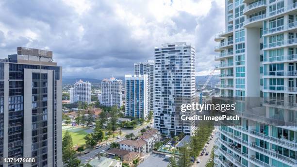 aerial view of the gold coast residential towers, queensland, australia - gold coast skyline stock-fotos und bilder