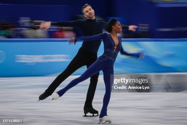 Vanessa James and Eric Radford of Team Canada skate during the Pair Skating Free Skating on day fifteen of the Beijing 2022 Winter Olympic Games at...