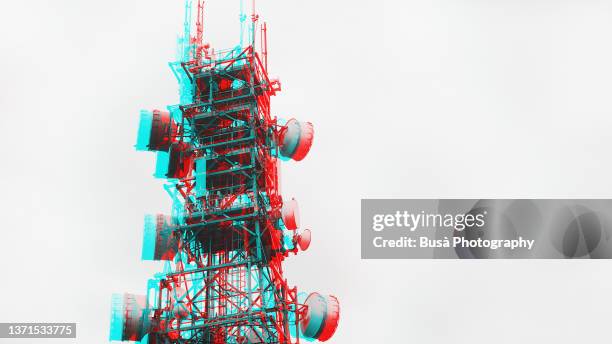 3d digital graphic, telecommunications signal tower (5g cell tower) with copyspace - television icon stock pictures, royalty-free photos & images