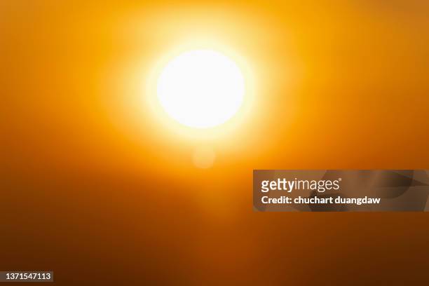 sun, global warming from the sun and burning, heatwave hot sun, climate change - hot fotografías e imágenes de stock