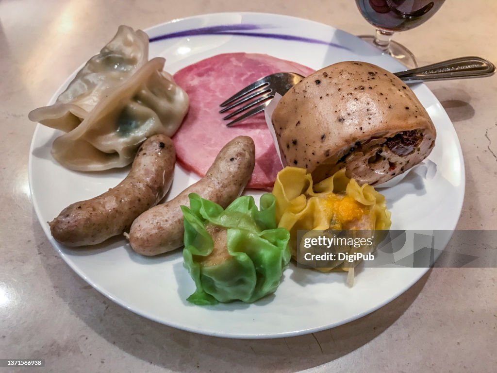 Buffet choice at China Airlines