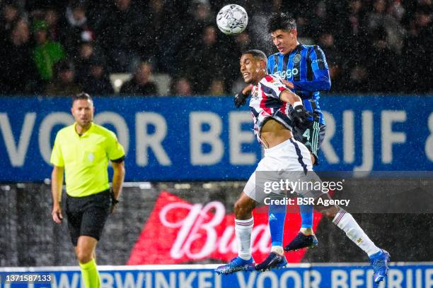 Diess Saddiki of Willem II battles for the ball with Lisandro Martinez of Ajax during the Dutch Eredivisie match between Willem II and Ajax at Koning...