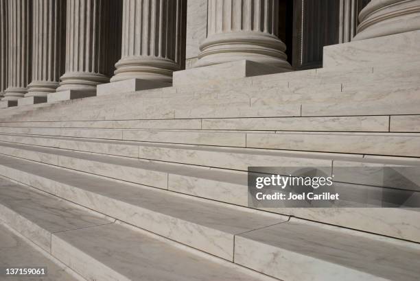 steps of us supreme court - government building steps stock pictures, royalty-free photos & images