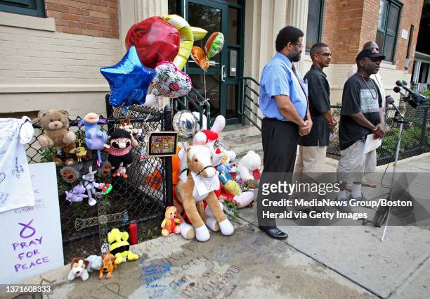 .BostonMA)Sadiki Kambone, Director of the Black Community Information Center, held a press conference outside 266 Seaver St to announce an...