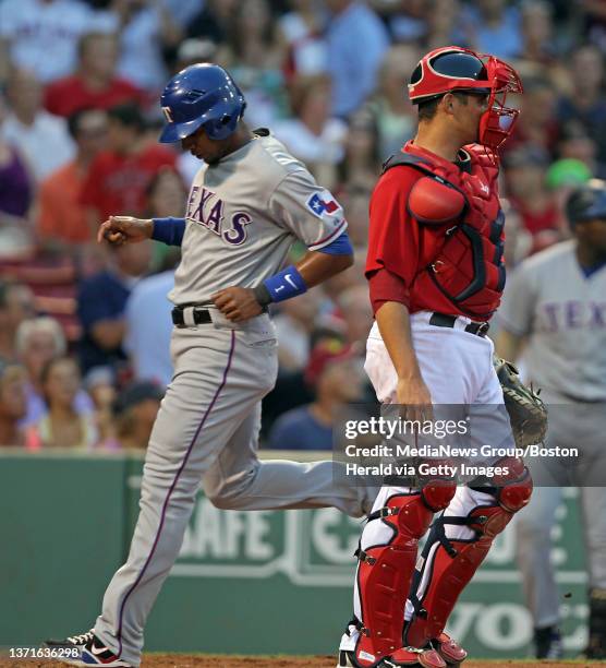 Texas Rangers Andrus 87 Kevin Andrus Stock Photos, High-Res Pictures, and Images - Getty Images