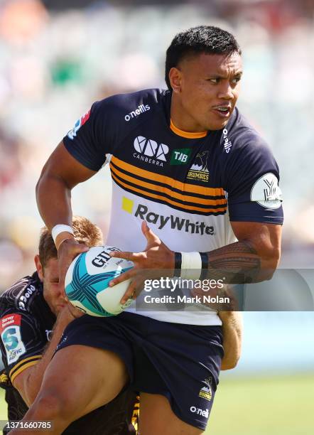 Lenny Ikitau of the Brumbies in action during the round one Super Rugby Pacific match between the ACT Brumbies and the Western Force at GIO Stadium...