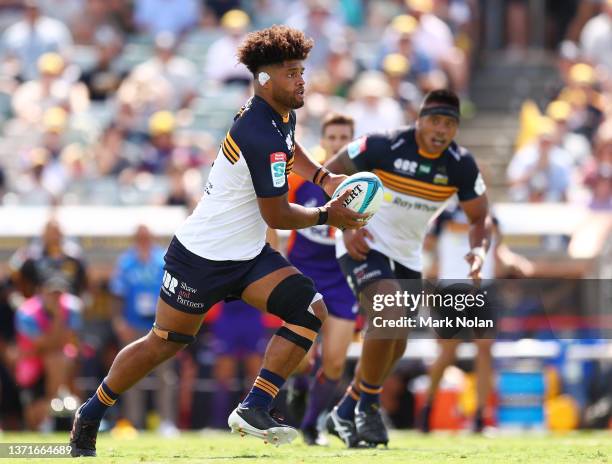 Robbie Valetini of the Brumbies in action during the round one Super Rugby Pacific match between the ACT Brumbies and the Western Force at GIO...
