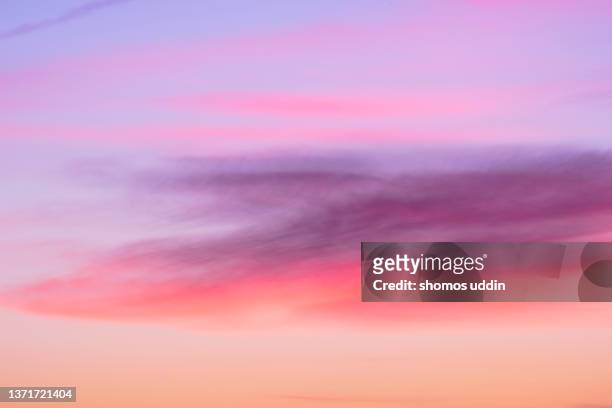 colourful sky at sunset - purple sunset stock pictures, royalty-free photos & images